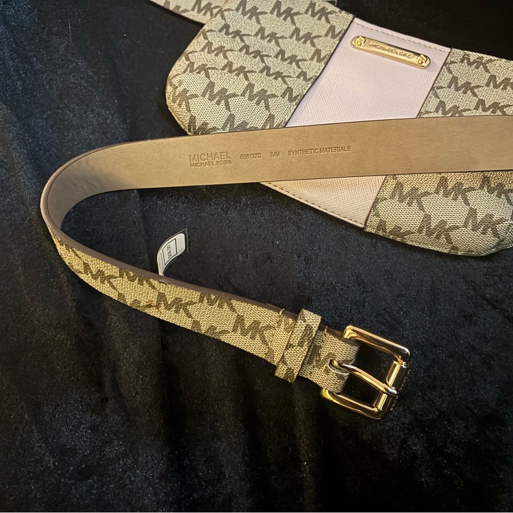 Michael Kors Beige and Gold Monogram Belt Puse